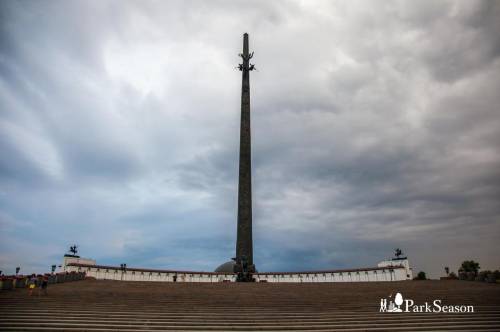 Подготовьте небольшое сообщение о памятнике или мемориале ,посвящённом военной победе воинов . подбе