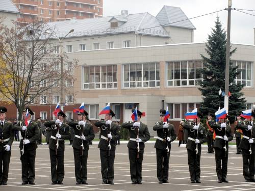 Напишите сочинение почему я хочу быть полицейским я учусь в кодетском корпусе полиции и не знаю чё н