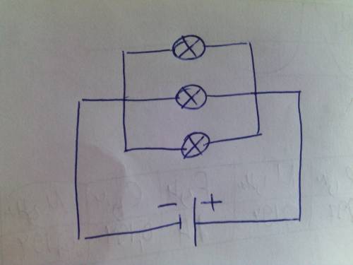 Нарисуйте схему параллельно соединенных 3-х одинаковых лампочек подключенных к источнику тока.какова