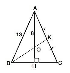 Втреугольнике abc ab=ac=13. медиана к боковой стороне делит высоту, проведенную к основанию, на отре