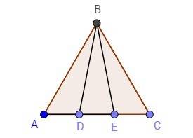 На основании ac равнобедренного треугольника abc отметили точки d и e такие,что ad=ce,точка d лежит
