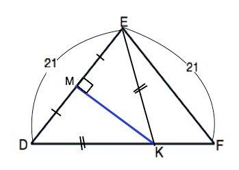 Втреугольнике def известно, что de=ef=21 см. серединный перпендикуляр стороны de пересекает сторону