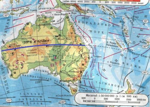 Выделите синим цветом Южный тропик в пределах Австралии. Определите его протяженность в градусах в п