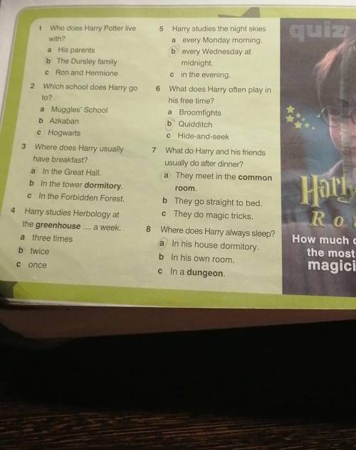 5 1Who does Harry Potter livewith?Harry studies the night skiesa every Monday morning.b every Wednes