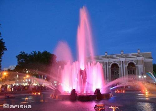 Tashkent shahringizdagi favvoralar haqida yozing. .​