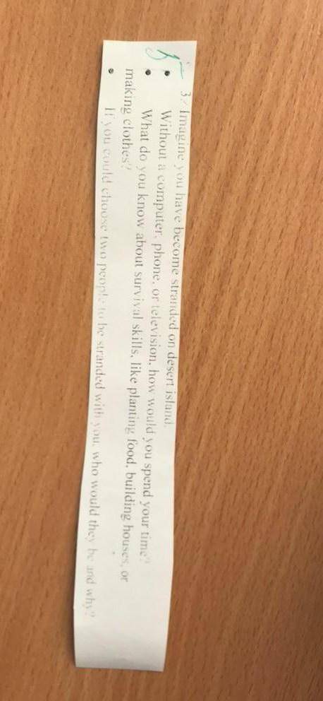 Скласти текст з англійської мови​, будь ласка,до іть,дуже треба)