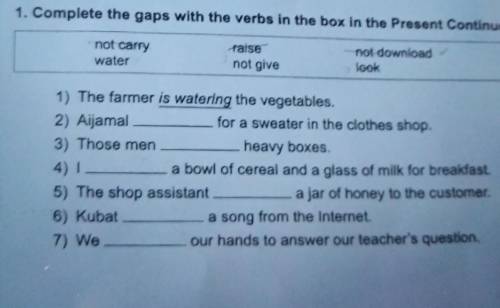 1. Complete the gaps with the verbs in the box in the Present Continuous.not carryraisenot givenot d