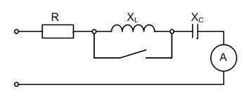 Каким должно быть сопротивление Xc, чтобы при замыкании и размыкании ключа показания амперметра не и